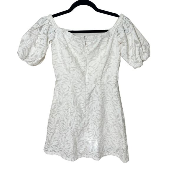 & Other Stories White Mini Dress Off Shoulder Jacquard Puff Sleeves Bardot SZ 4 - Picture 4 of 8